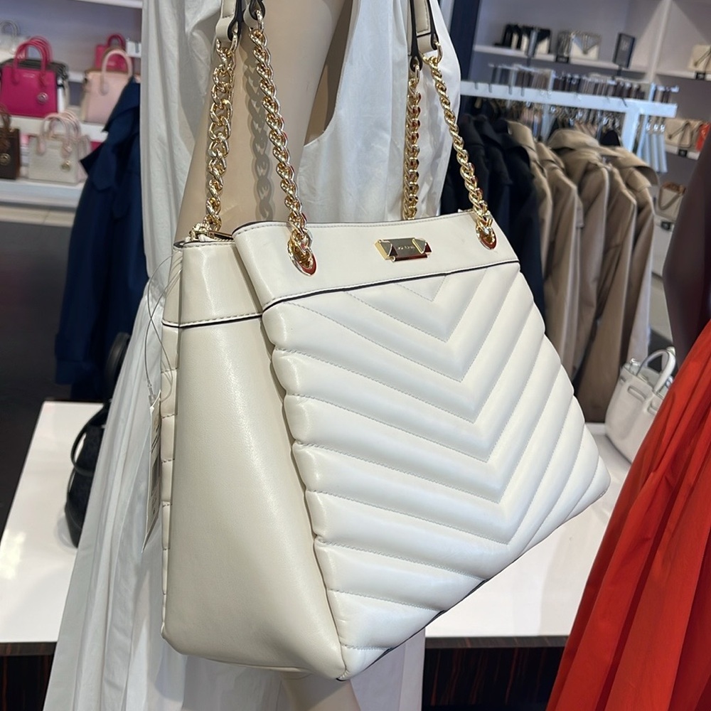 Michael Kors Whitney Medium Quilted Tote Shoulder Bag 
Light Cream 
NWT - Picture 7 of 16